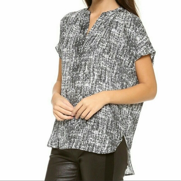 Vince Abstract Printed Silk Tunic Popover - Picture 2 of 8